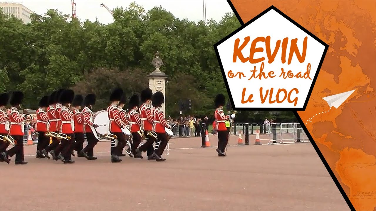La relève de la garde royale à Buckingham Palace, Londres